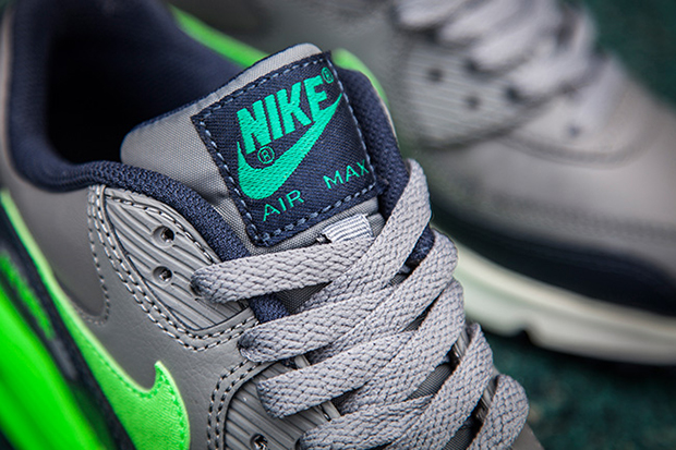 Nike Air Max 90 Cool Grey Voltage Green Midnight Navy Kids 03