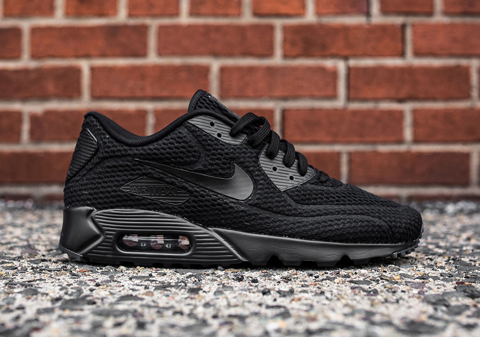 Nike Air Max 90 Ultra Br Triple Black 01