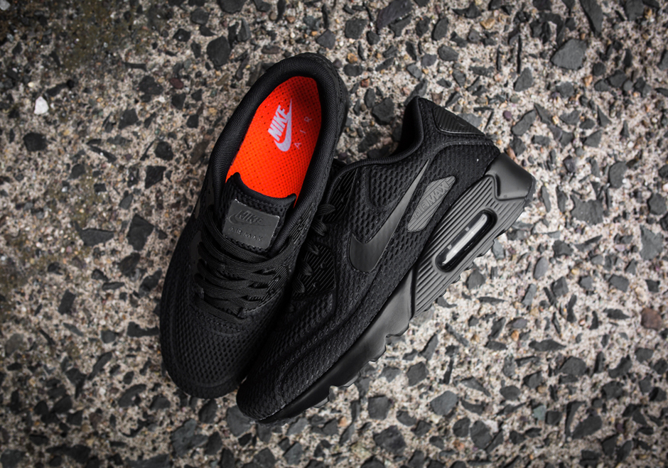 Nike Air Max 90 Ultra Br Triple Black 06