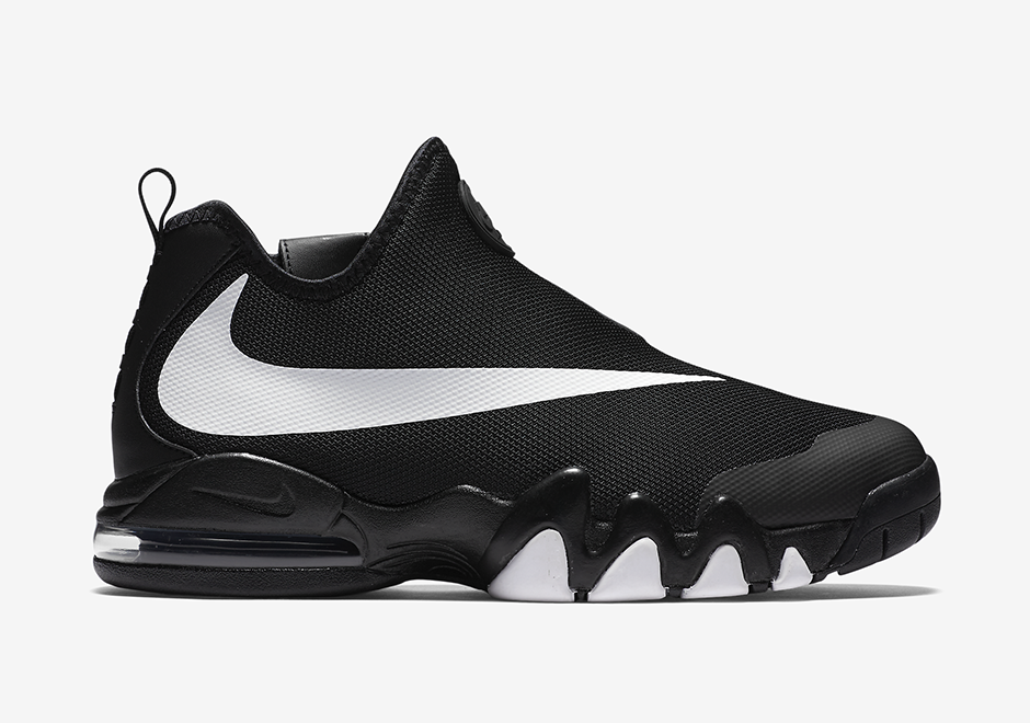 Nike Big Swoosh Black White 2