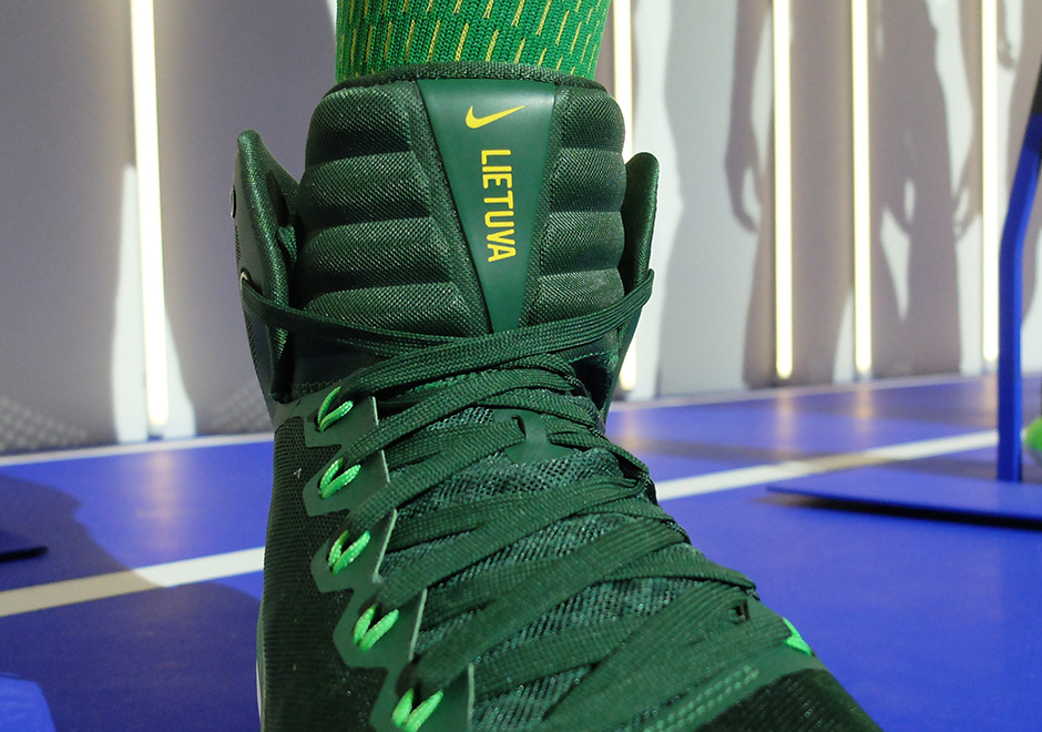 Nike Hyperdunk 2016 Lithuania 2