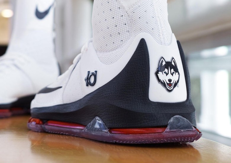 The UConn Huskies Women’s Basketball Team To Debut A Nike KD 8 Elite PE