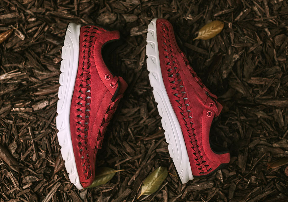 Nike Mayfly Woven Terra Red 3