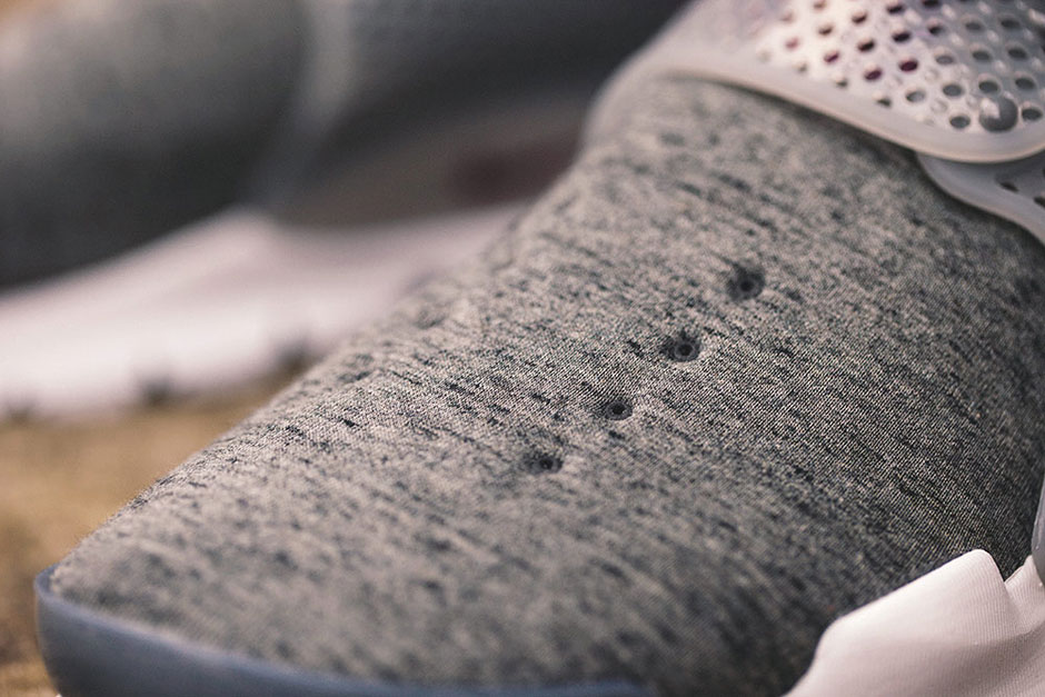 Nike Sock Dart Tech Fleece March 2016 Offerings 08