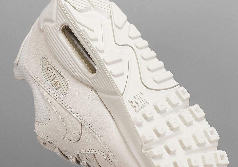 Nike Wmns Air Max 90 Pinnacle Light Bone 3