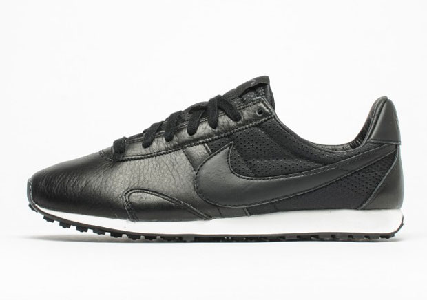 Nike Wmns Pre Montreal Vntg Racer Pinnacle Pack 02