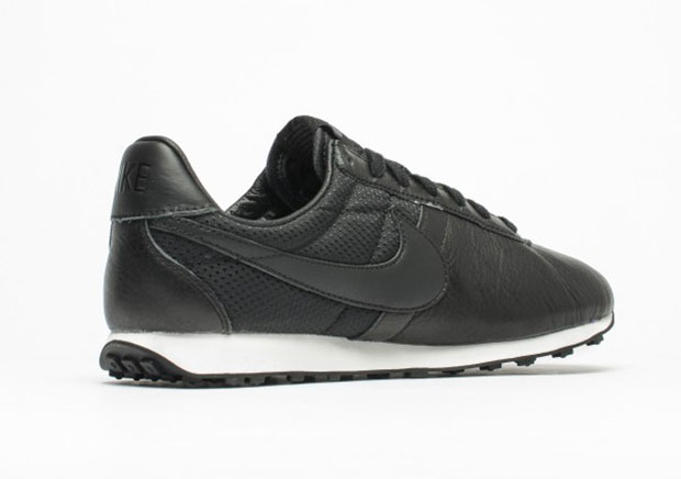 Nike Wmns Pre Montreal Vntg Racer Pinnacle Pack 04