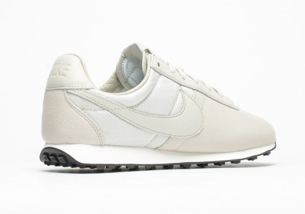 Nike Wmns Pre Montreal Vntg Racer Pinnacle Pack 09