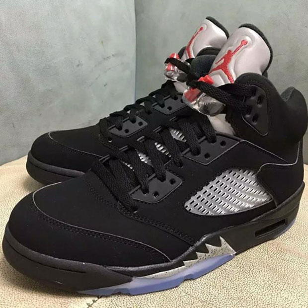 Air Jordan 5 Metallic Silver 2