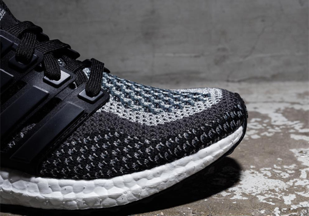 Adidas Ultra Boost Silver Gold Heel 3