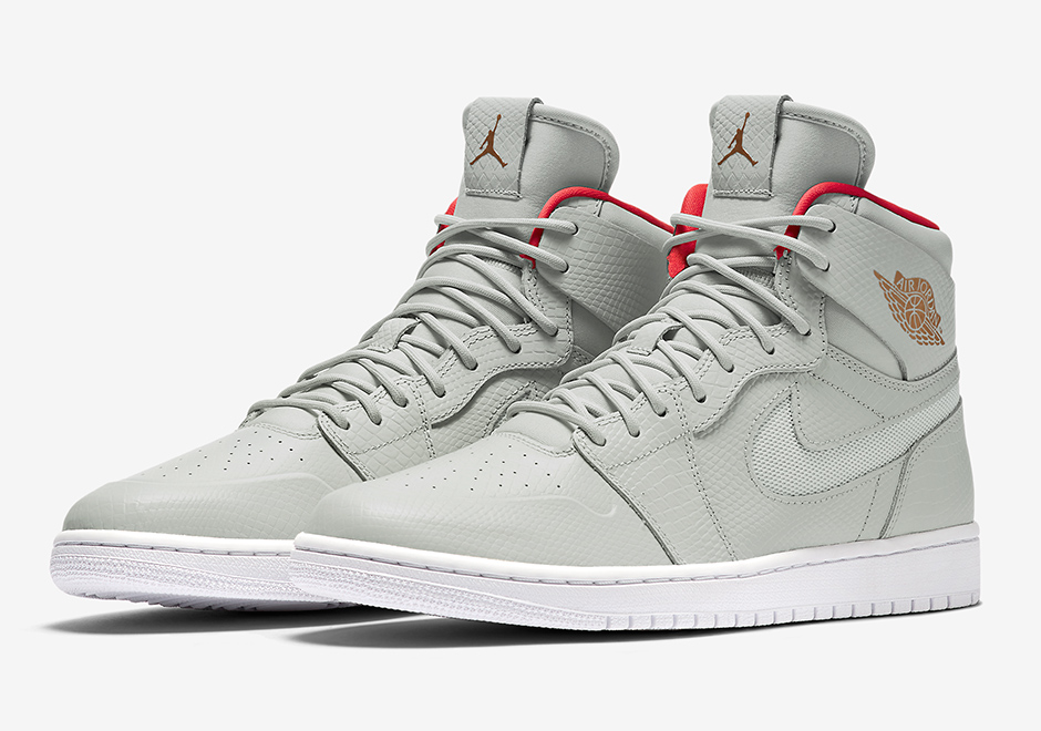 Air Jordan 1 High Nouveau Pure Platinum Yeezy 01