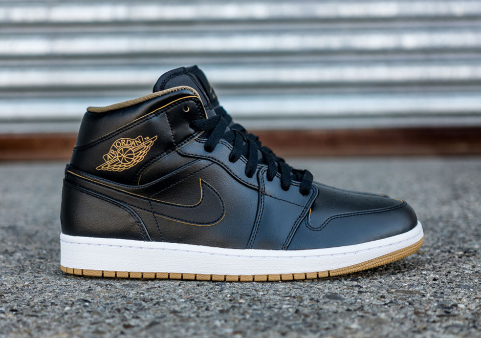 Air Jordan 1 Mid Black Gold Gum Family Size Run 04