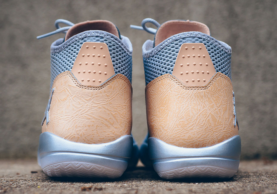 Air Jordan Reveal Wolf Grey Vachetta Tan 3