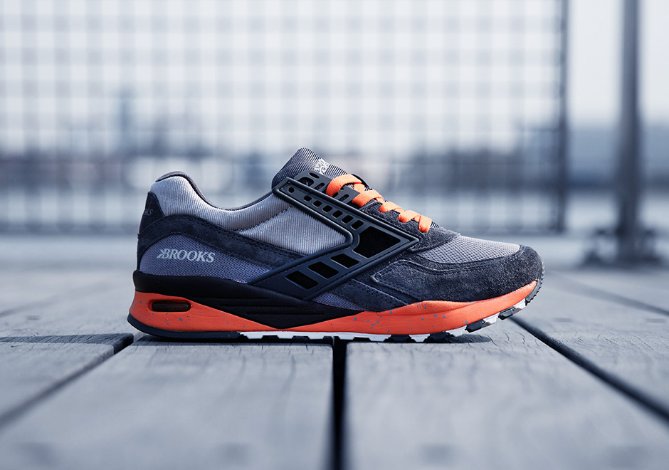 Brooks Regent City Pack 1