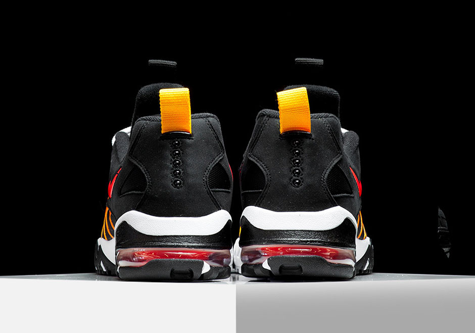 Nike Air Max 120 Laser Orange 04