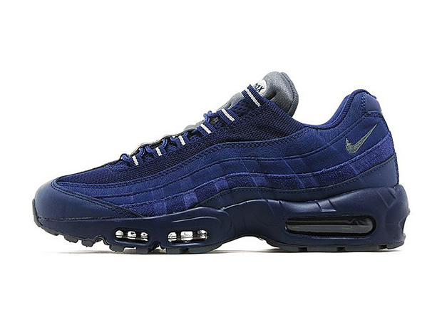 Nike Air Max 95 Dark Blue Suede 02