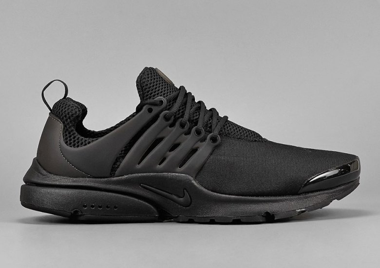 The Nike Air Presto “Triple Black” Is Releasing Worldwide