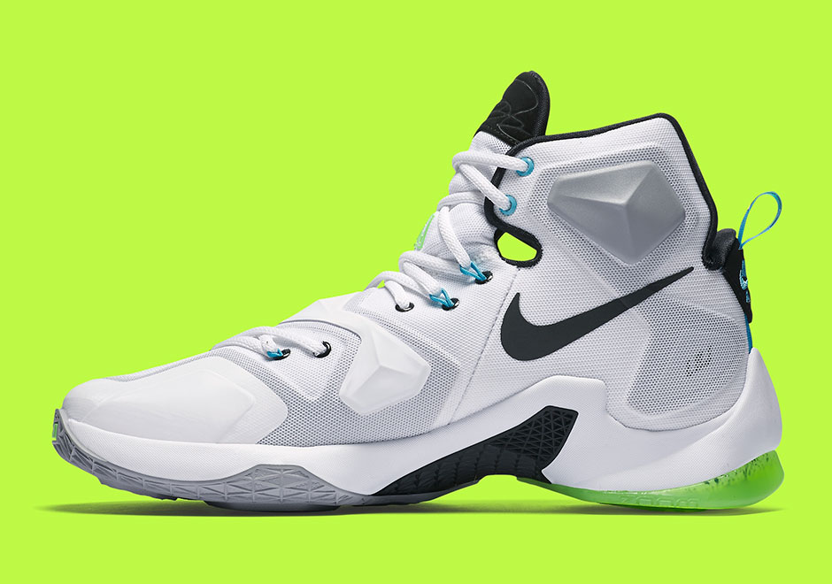 Nike Lebron 13 Command Force 1