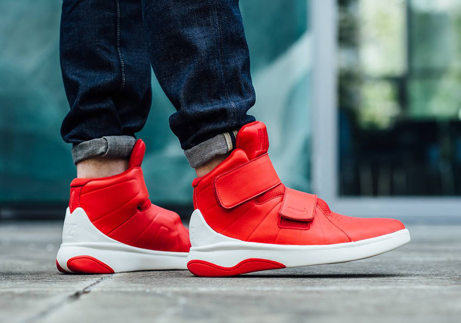 Nike Marxman University Red Available 01