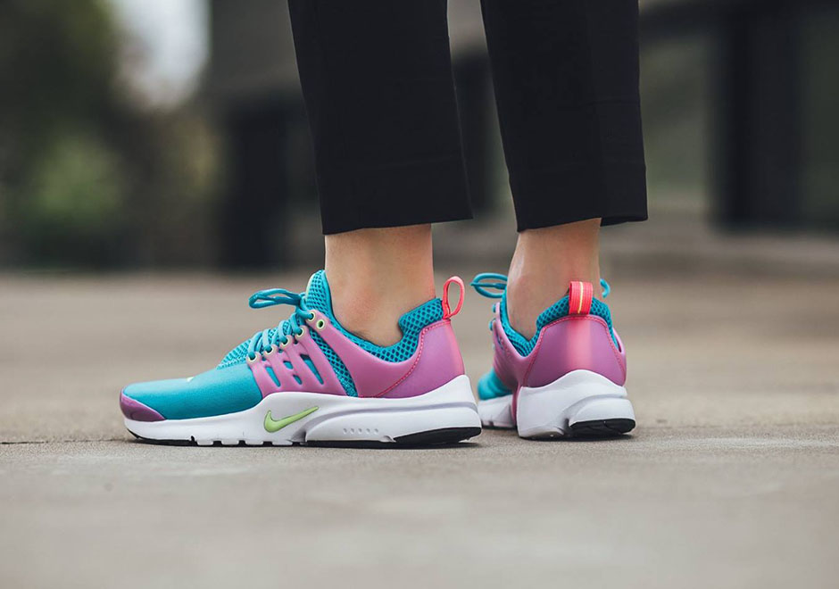 Nike Presto Gs Gamma Blue Pink Blast 1