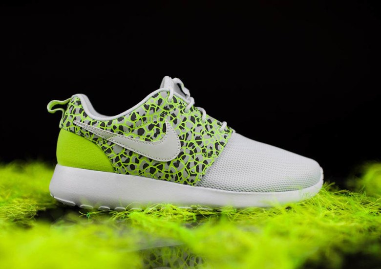 More Wacky Prints Appear On The Nike Roshe Run