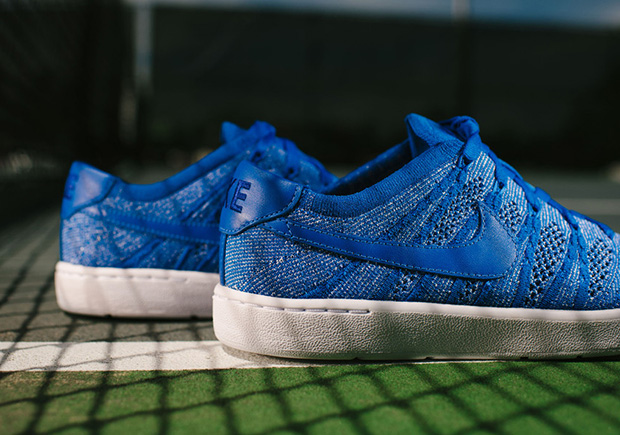 Nike Tennis Classic Ultra Flyknit Game Royal 08