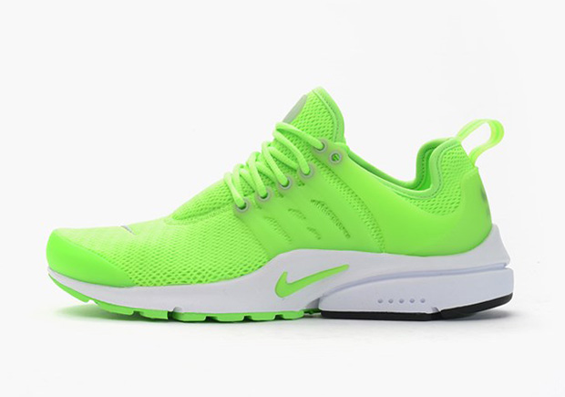 Nike Wmns Air Presto Electric Green 03