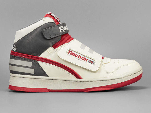 Reebok Alien Stomper Mid Shoebox 02