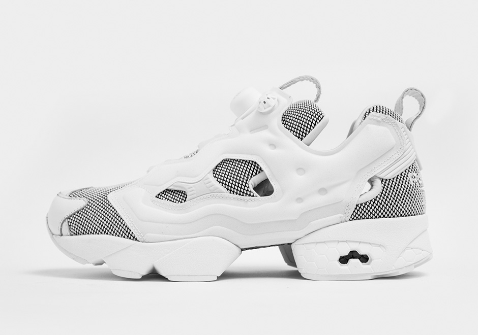 Reebok Instapump Fury Size Black White Knit 06