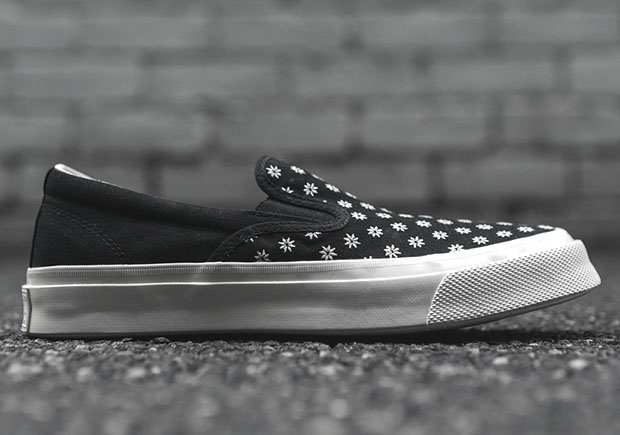 Converse Deckstar 67 Slip Black May Flowers 2