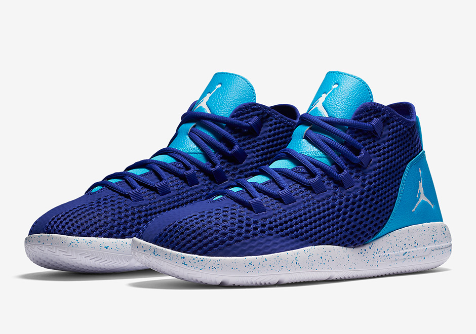 Jordan Reveal 834064 407 Hornets 1