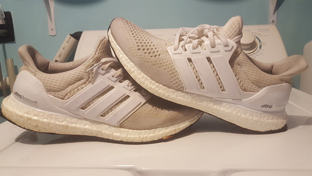 Adidas Ultra Boost Triple White Cleaning Guide 02