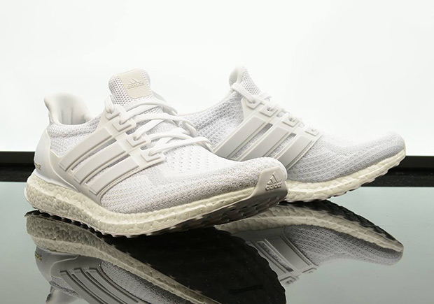 Adidas Ultra Boost Triple White Foot Locker