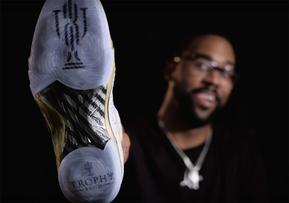 Jordan Xx3 White Gold Trophy Room 2