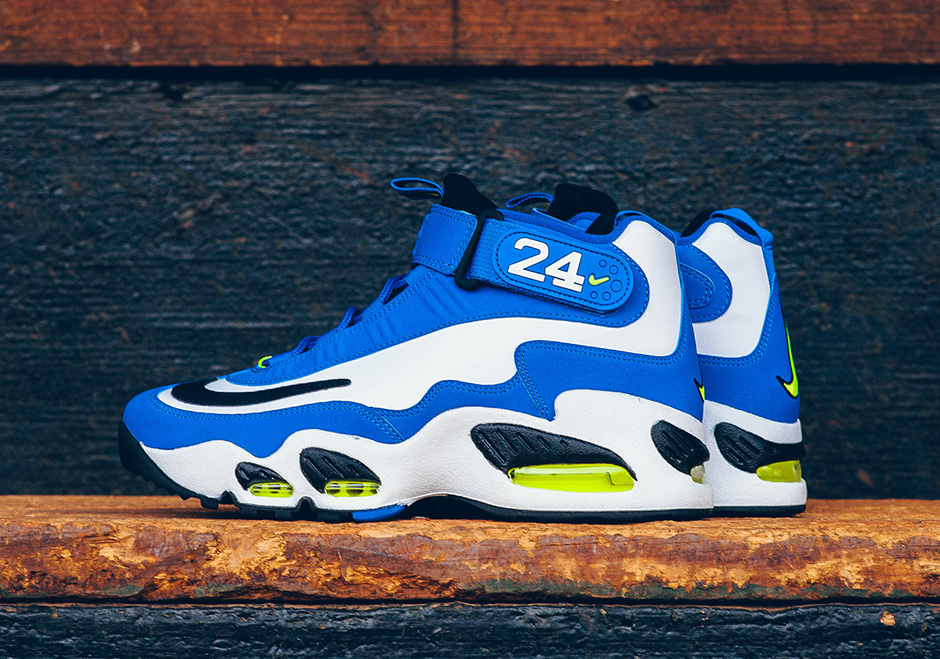 Nike Air Griffey Max 1 Varsity Royal Retro 2016 02