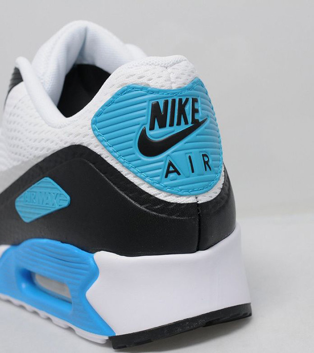 Nike Air Max 90 Ultra Essential Laser Blue 06