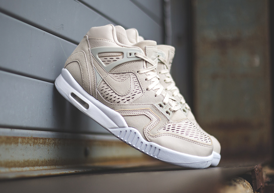 Nike Air Tech Challenge II Laser "Birch" Is Available Now