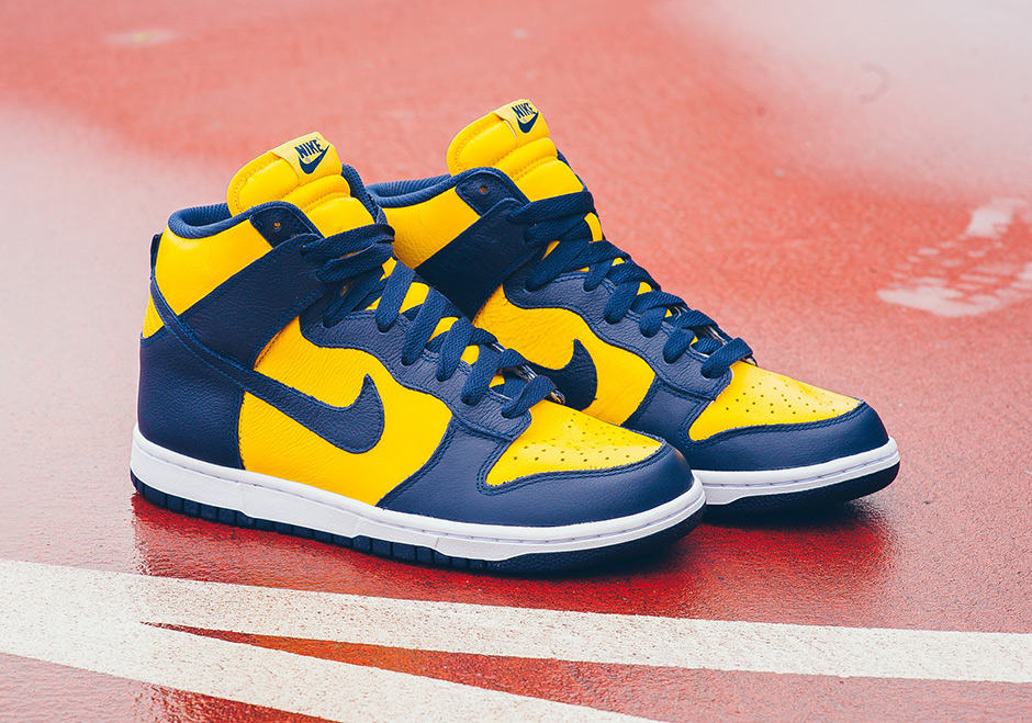 Nike Dunk High Michigan Retro Available 01