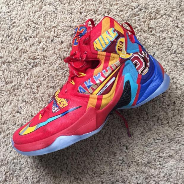 Nike Lebron 13 Eybl Sample 01