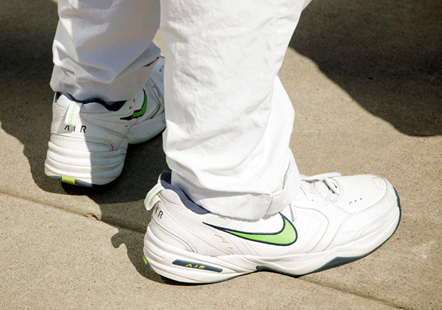 Nike Monarch Seahawks