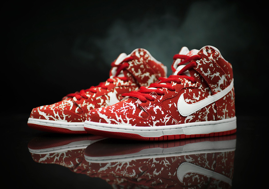 Nike SB Dunk High "Raw Meat"