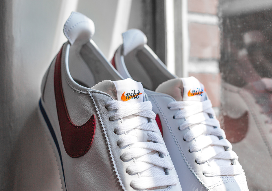 Nike Wmns Cortez 72 Classic Forrest Gump Colorway 02