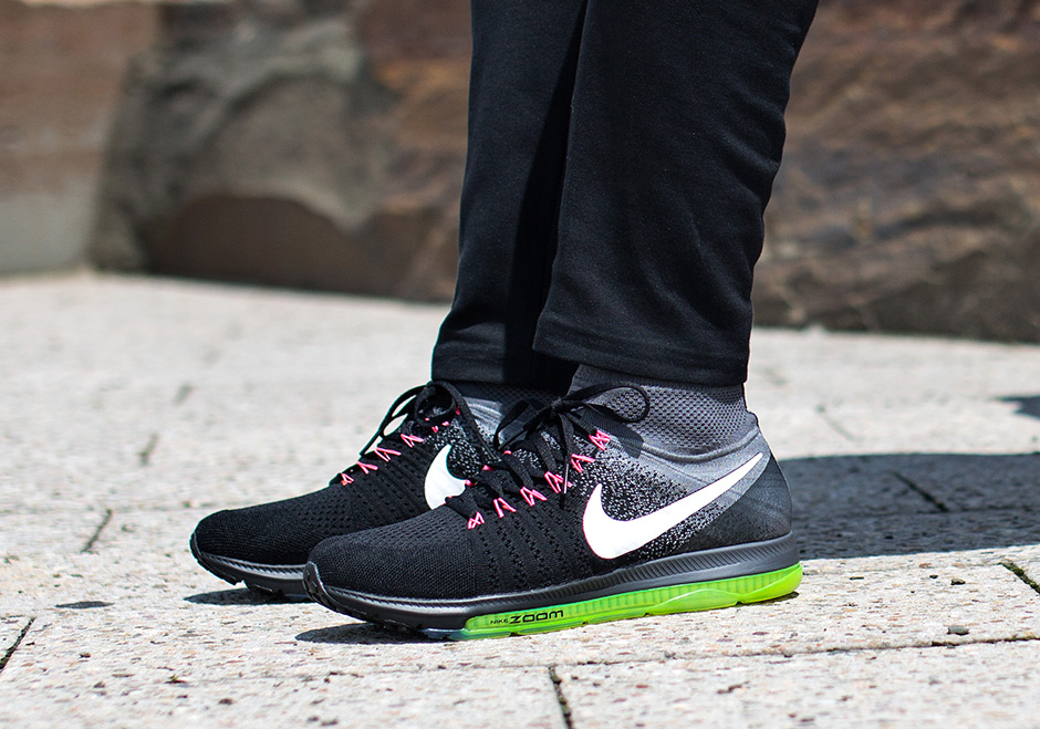 Nike Zoom All Out Flyknit Black Neon Pink 1