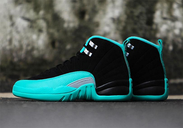 Air Jordan 12 Hyper Jade Weekend Release 01