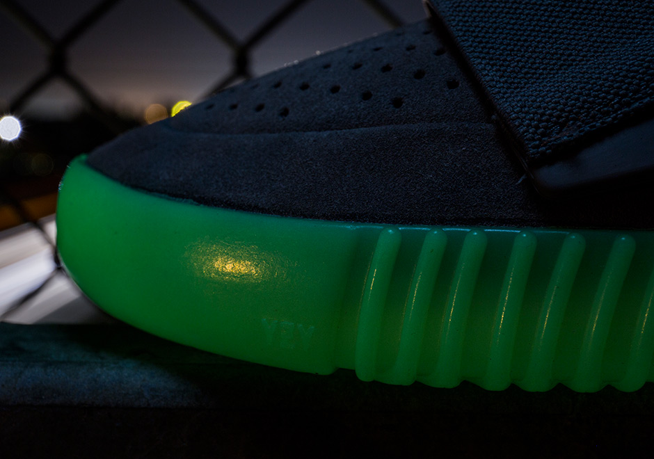 Glow In The Dark Yeezy Boost 750 10