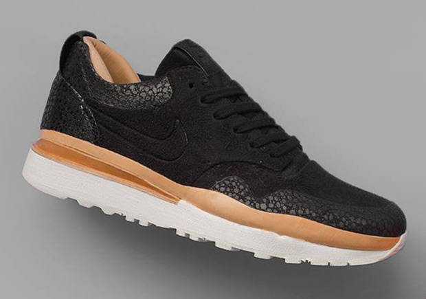 The Nike Air Safari Gets The "Royal" Treatment