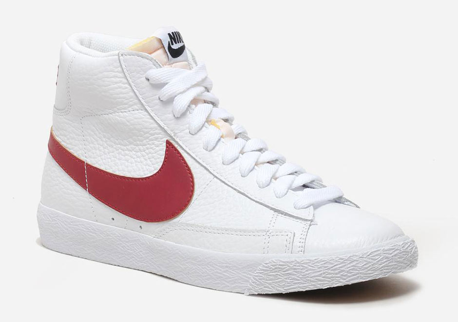 Nike Blazer Vintage Leather White Team Red 3