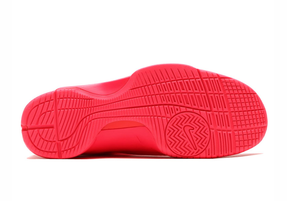 Nike Hyperdunk 2008 Retro Neon Pack 15