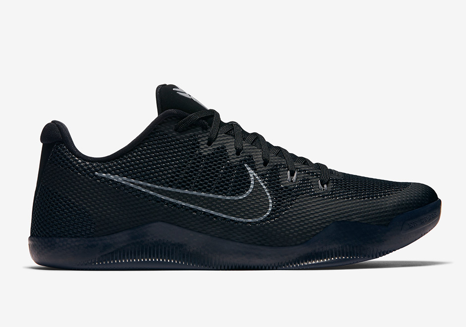 Nike Kobe 11 Black Metallic Silver 3