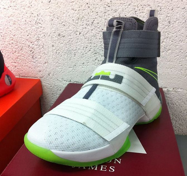 Nike Lebron Soldier 10 Dunkman 02